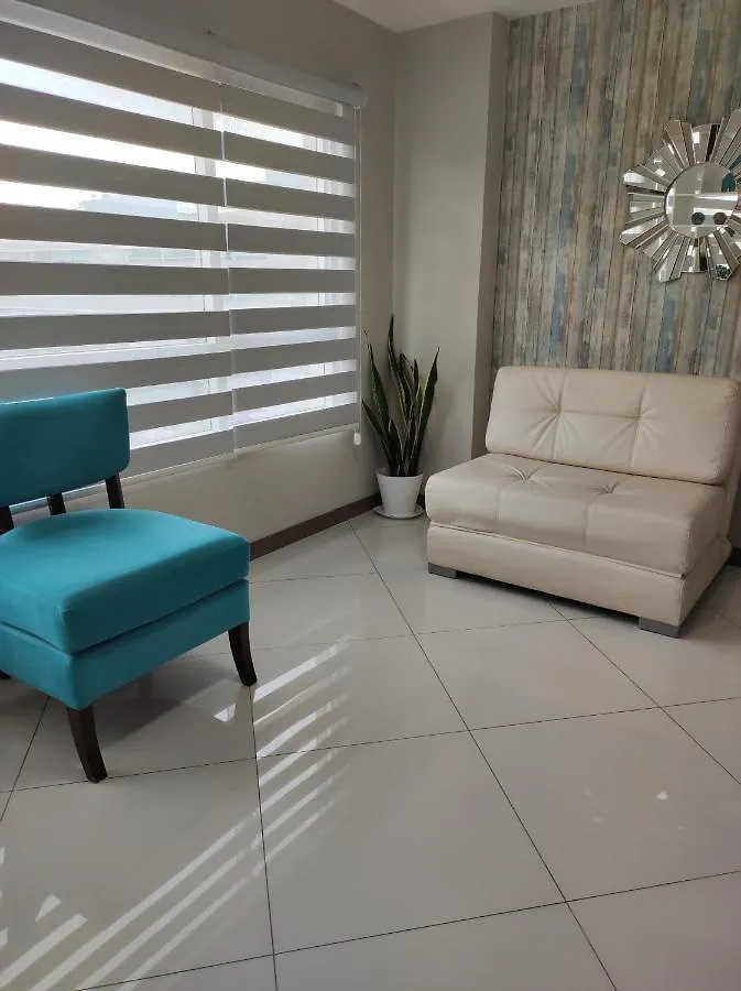 Suite At Pacific Plaza / Parque Empresarial Colon Guayaquil Apartment