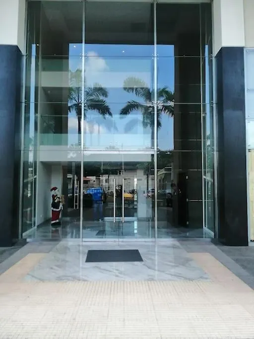 Suite At Pacific Plaza / Parque Empresarial Colon Guayaquil 0*,  Ecuador