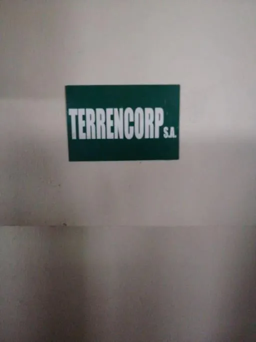 Suite At Pacific Plaza / Parque Empresarial Colon Guayaquil