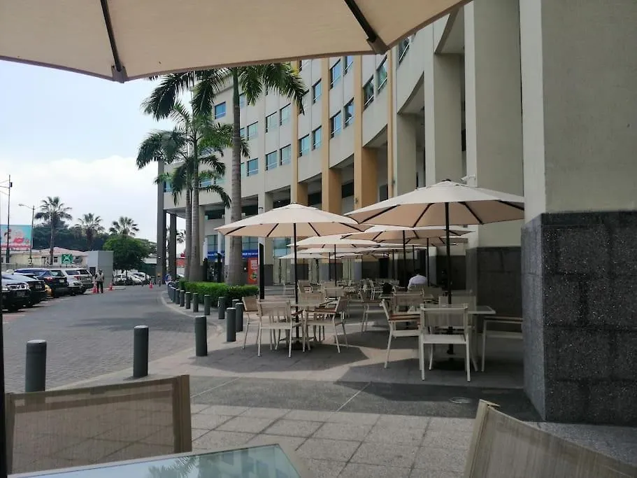 Apartment Suite At Pacific Plaza / Parque Empresarial Colon Guayaquil Ecuador