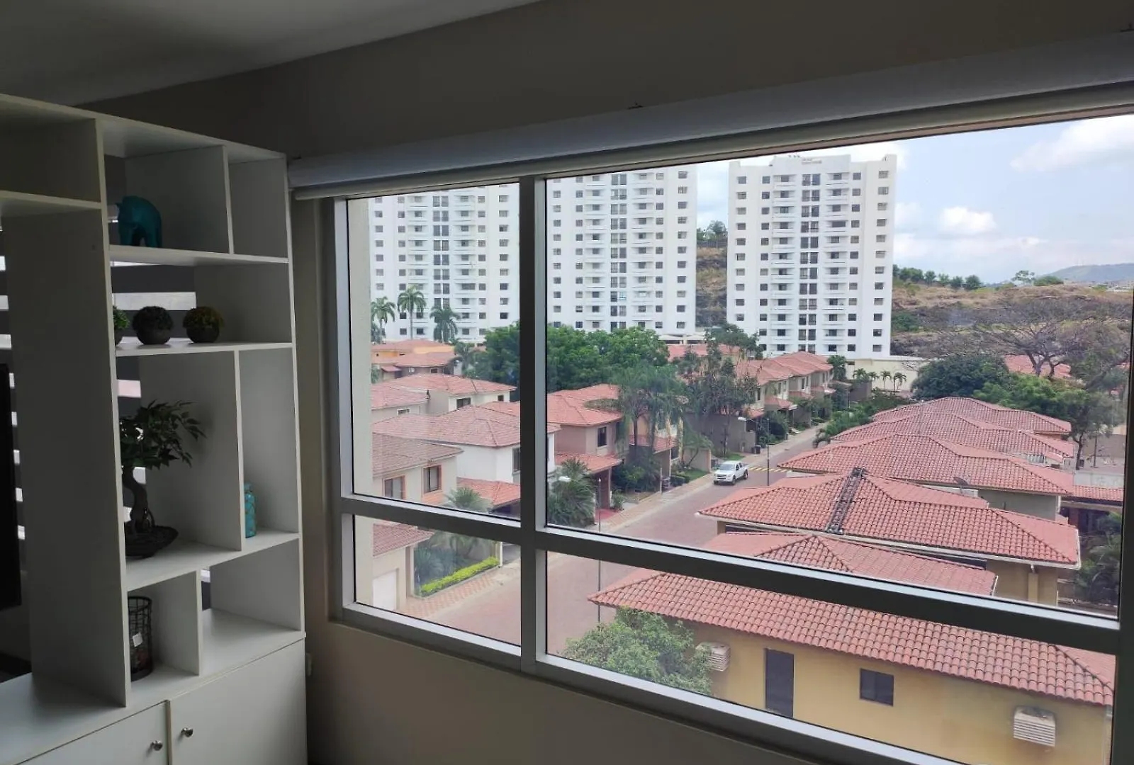 Suite At Pacific Plaza / Parque Empresarial Colon location